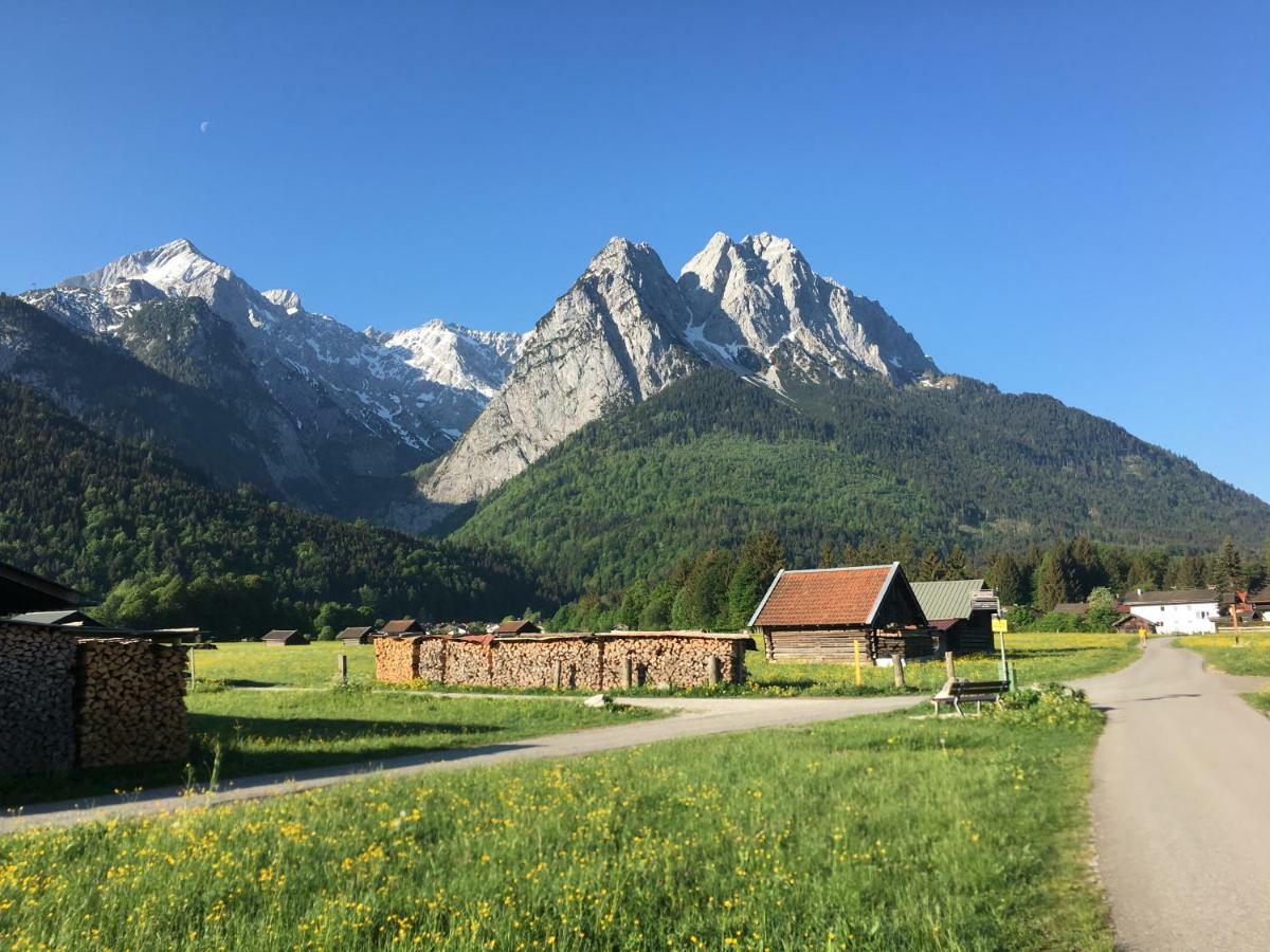 Villa Ferienhaus Alpenperle Grainau Exterior foto